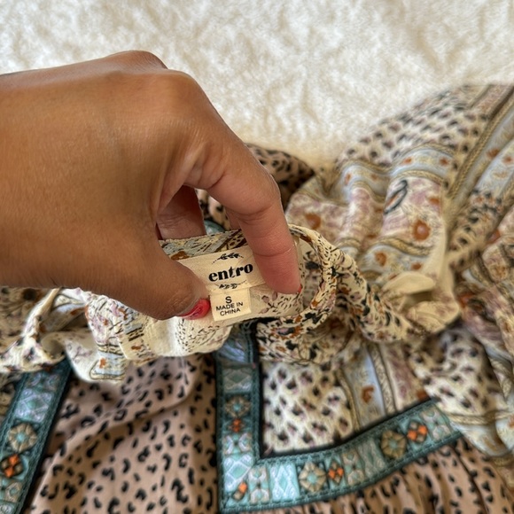 Entro Flowy Blouse SZ Small - Picture 8 of 9